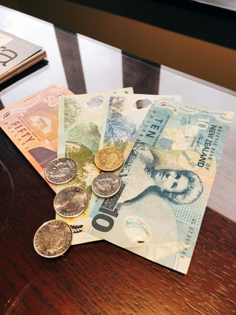 Money money money money, MONAY!